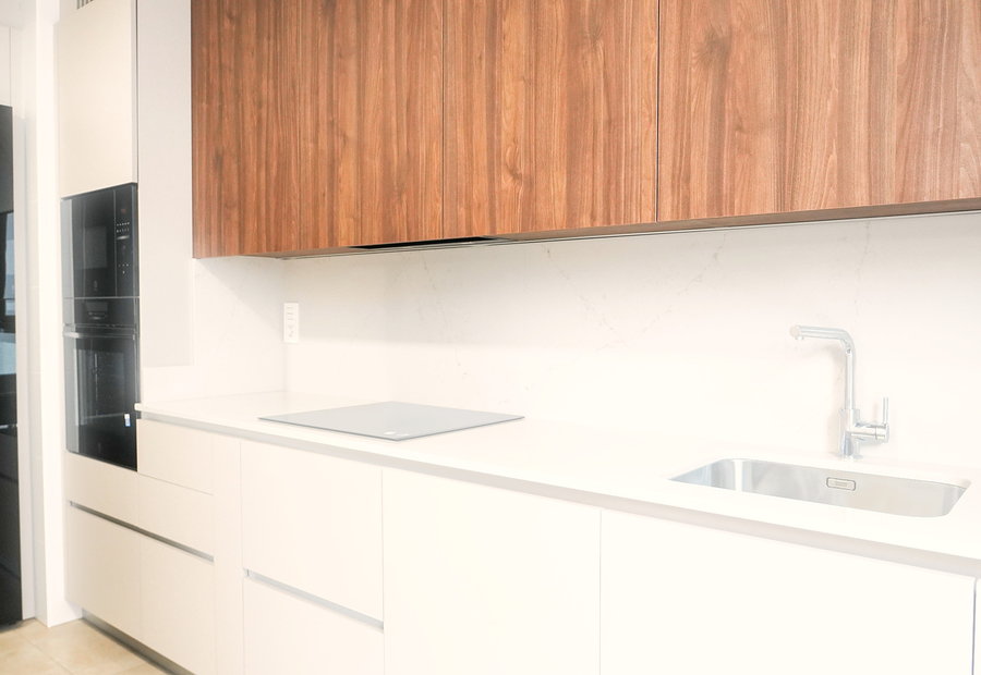 La misma cocina lineal, ya entregada en Bellavista